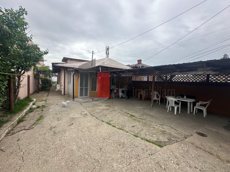 Casa primitoare pentru familii, ofera spatiu si confort